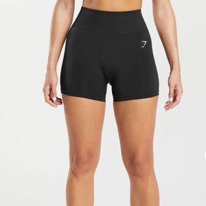 Gymshark Everyday Seamless Shorts in Black Size XS
